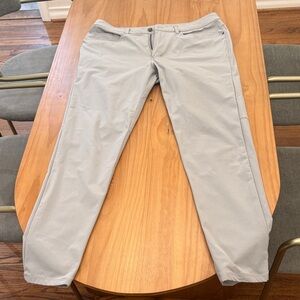 Lululemon ABC 5 Pocket Pant - 33x30 - Light Gray - Warpstream